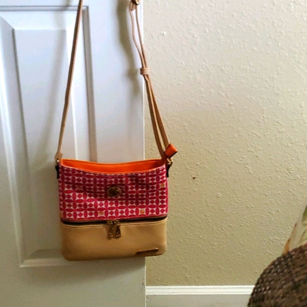 Crossbody bag